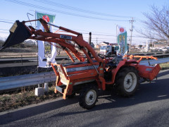 Used tractor Kubota L2002DT 4WD 20HP FRONT LOADER