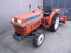 Used tractor Kubota L1-225 4WD 22HP