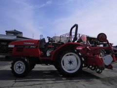 Used farm tractor Yanmar AF210